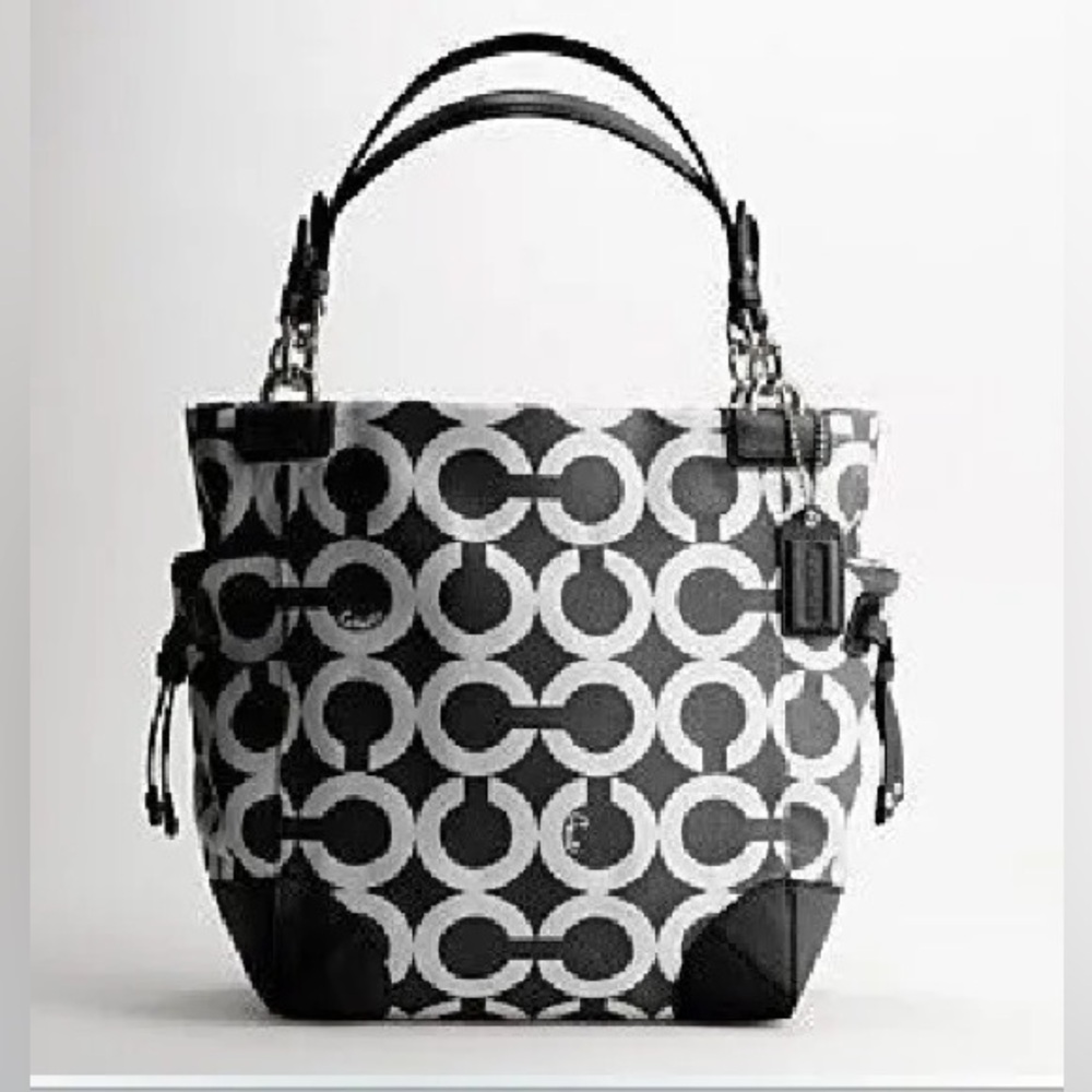 Coach Peyton Op Art Carryall Tote | Black White | Turnlock | Retired
